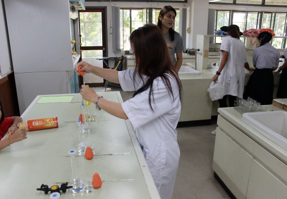 ภาพกิจกรรม คณะวิทยาศาสตร์และเทคโนโลยี จัดกิจกรรมค่ายวิทยาศาสตร์โรงเรียนตากพิทยาคม ระดับมัธยมศึกษาปีที่ 5