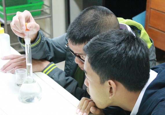 ภาพกิจกรรม คณะวิทยาศาสตร์และเทคโนโลยี จัดกิจกรรมค่ายวิทยาศาสตร์โรงเรียนตากพิทยาคม ระดับมัธยมศึกษาปีที่ 5