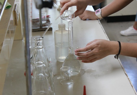 ภาพกิจกรรม คณะวิทยาศาสตร์และเทคโนโลยี จัดกิจกรรมค่ายวิทยาศาสตร์โรงเรียนตากพิทยาคม ระดับมัธยมศึกษาปีที่ 5