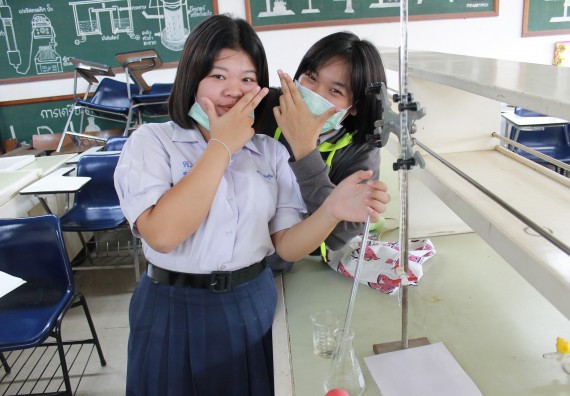 ภาพกิจกรรม คณะวิทยาศาสตร์และเทคโนโลยี จัดกิจกรรมค่ายวิทยาศาสตร์โรงเรียนตากพิทยาคม ระดับมัธยมศึกษาปีที่ 5