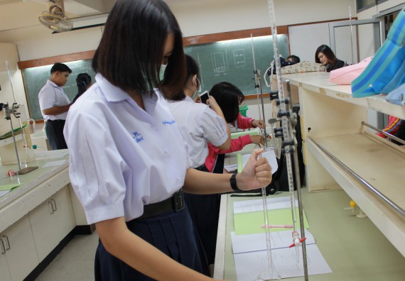 ภาพกิจกรรม คณะวิทยาศาสตร์และเทคโนโลยี จัดกิจกรรมค่ายวิทยาศาสตร์โรงเรียนตากพิทยาคม ระดับมัธยมศึกษาปีที่ 5