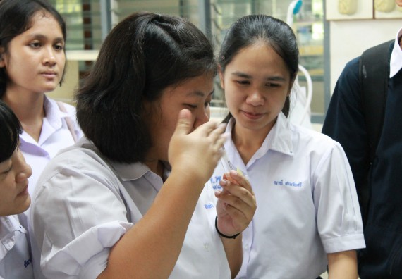 ภาพกิจกรรม คณะวิทยาศาสตร์และเทคโนโลยี จัดกิจกรรมค่ายวิทยาศาสตร์โรงเรียนตากพิทยาคม ระดับมัธยมศึกษาปีที่ 5