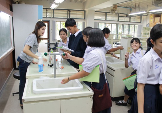 ภาพกิจกรรม คณะวิทยาศาสตร์และเทคโนโลยี จัดกิจกรรมค่ายวิทยาศาสตร์โรงเรียนตากพิทยาคม ระดับมัธยมศึกษาปีที่ 5