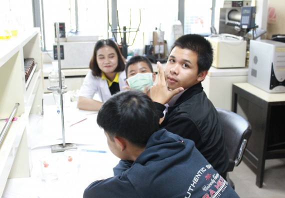 ภาพกิจกรรม คณะวิทยาศาสตร์และเทคโนโลยี จัดกิจกรรมค่ายวิทยาศาสตร์โรงเรียนตากพิทยาคม ระดับมัธยมศึกษาปีที่ 5