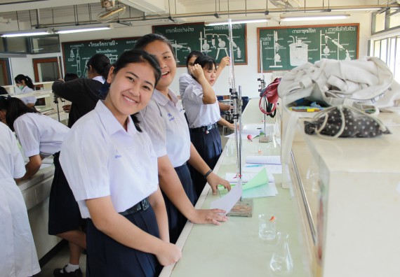 ภาพกิจกรรม คณะวิทยาศาสตร์และเทคโนโลยี จัดกิจกรรมค่ายวิทยาศาสตร์โรงเรียนตากพิทยาคม ระดับมัธยมศึกษาปีที่ 5