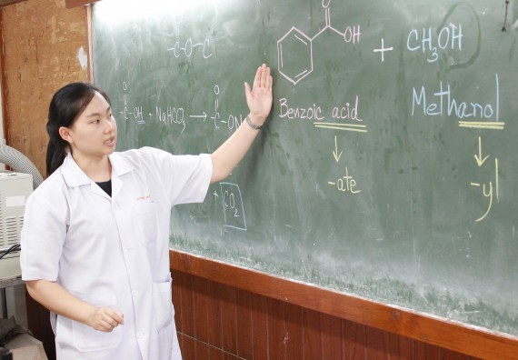 ภาพกิจกรรม คณะวิทยาศาสตร์และเทคโนโลยี จัดกิจกรรมค่ายวิทยาศาสตร์โรงเรียนตากพิทยาคม ระดับมัธยมศึกษาปีที่ 5