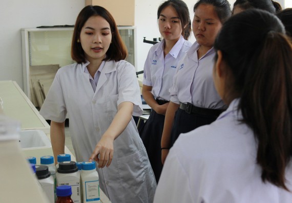 ภาพกิจกรรม คณะวิทยาศาสตร์และเทคโนโลยี จัดกิจกรรมค่ายวิทยาศาสตร์โรงเรียนตากพิทยาคม ระดับมัธยมศึกษาปีที่ 5