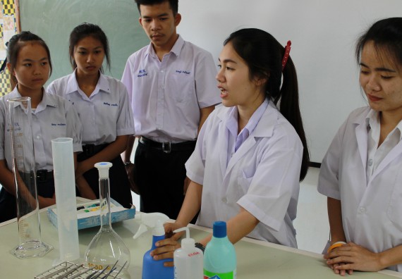 ภาพกิจกรรม คณะวิทยาศาสตร์และเทคโนโลยี จัดกิจกรรมค่ายวิทยาศาสตร์โรงเรียนตากพิทยาคม ระดับมัธยมศึกษาปีที่ 5