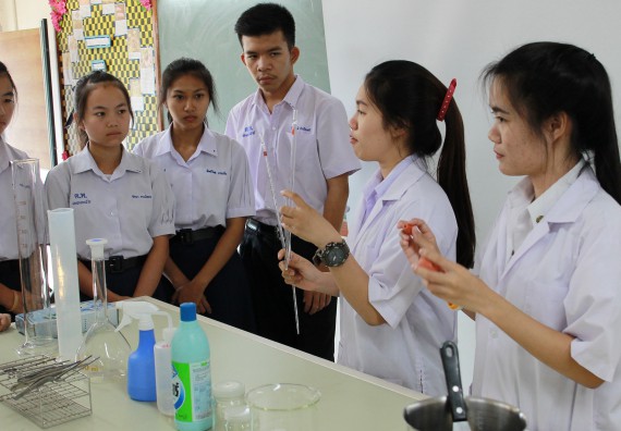 ภาพกิจกรรม คณะวิทยาศาสตร์และเทคโนโลยี จัดกิจกรรมค่ายวิทยาศาสตร์โรงเรียนตากพิทยาคม ระดับมัธยมศึกษาปีที่ 5