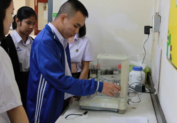 ภาพกิจกรรม คณะวิทยาศาสตร์และเทคโนโลยี จัดกิจกรรมค่ายวิทยาศาสตร์โรงเรียนตากพิทยาคม ระดับมัธยมศึกษาปีที่ 5