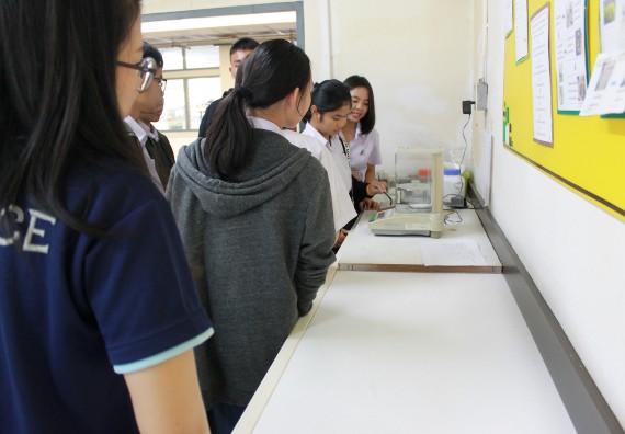 ภาพกิจกรรม คณะวิทยาศาสตร์และเทคโนโลยี จัดกิจกรรมค่ายวิทยาศาสตร์โรงเรียนตากพิทยาคม ระดับมัธยมศึกษาปีที่ 5