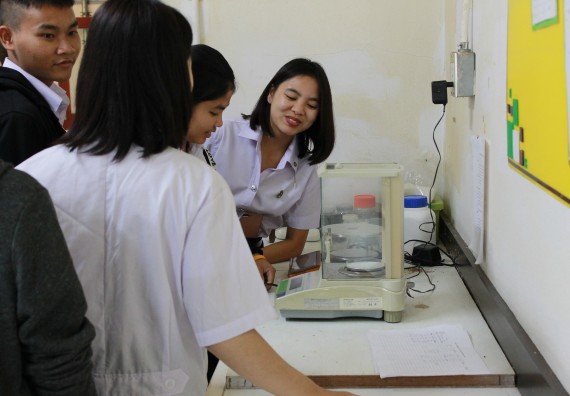 ภาพกิจกรรม คณะวิทยาศาสตร์และเทคโนโลยี จัดกิจกรรมค่ายวิทยาศาสตร์โรงเรียนตากพิทยาคม ระดับมัธยมศึกษาปีที่ 5