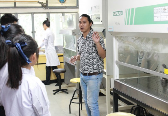 ภาพกิจกรรม คณะวิทยาศาสตร์และเทคโนโลยี จัดกิจกรรมค่ายวิทยาศาสตร์โรงเรียนตากพิทยาคม ระดับมัธยมศึกษาปีที่ 5