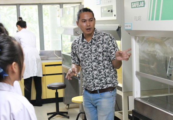 ภาพกิจกรรม คณะวิทยาศาสตร์และเทคโนโลยี จัดกิจกรรมค่ายวิทยาศาสตร์โรงเรียนตากพิทยาคม ระดับมัธยมศึกษาปีที่ 5