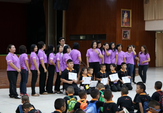 ภาพกิจกรรม คณะวิทยาศาสตร์และเทคโนโลยี จัดกิจกรรมค่ายวิทยาศาสตร์โรงเรียนสาธิตฯ ระดับชั้นประถมศึกษาปีที่ 1-6