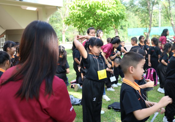 ภาพกิจกรรม คณะวิทยาศาสตร์และเทคโนโลยี จัดกิจกรรมค่ายวิทยาศาสตร์โรงเรียนสาธิตฯ ระดับชั้นประถมศึกษาปีที่ 1-6