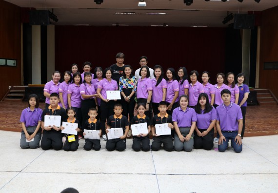 ภาพกิจกรรม คณะวิทยาศาสตร์และเทคโนโลยี จัดกิจกรรมค่ายวิทยาศาสตร์โรงเรียนสาธิตฯ ระดับชั้นประถมศึกษาปีที่ 1-6