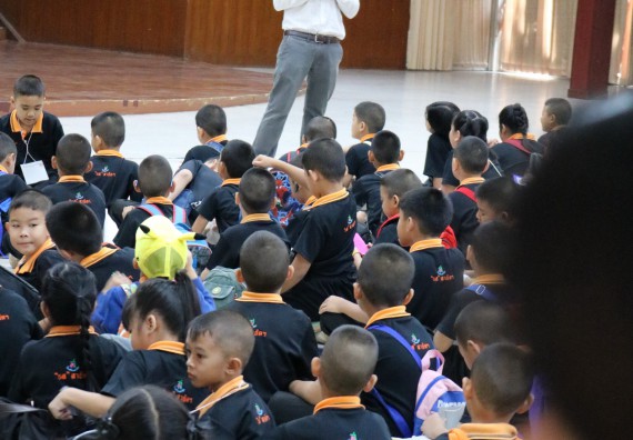 ภาพกิจกรรม คณะวิทยาศาสตร์และเทคโนโลยี จัดกิจกรรมค่ายวิทยาศาสตร์โรงเรียนสาธิตฯ ระดับชั้นประถมศึกษาปีที่ 1-6