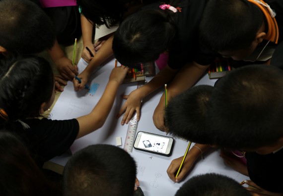 ภาพกิจกรรม คณะวิทยาศาสตร์และเทคโนโลยี จัดกิจกรรมค่ายวิทยาศาสตร์โรงเรียนสาธิตฯ ระดับชั้นประถมศึกษาปีที่ 1-6