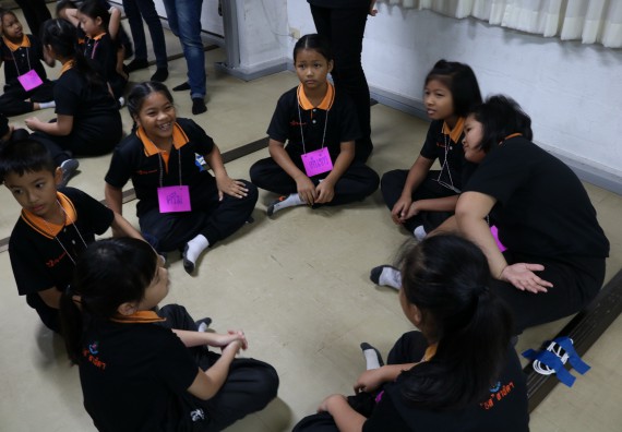 ภาพกิจกรรม คณะวิทยาศาสตร์และเทคโนโลยี จัดกิจกรรมค่ายวิทยาศาสตร์โรงเรียนสาธิตฯ ระดับชั้นประถมศึกษาปีที่ 1-6