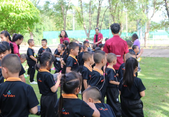 ภาพกิจกรรม คณะวิทยาศาสตร์และเทคโนโลยี จัดกิจกรรมค่ายวิทยาศาสตร์โรงเรียนสาธิตฯ ระดับชั้นประถมศึกษาปีที่ 1-6