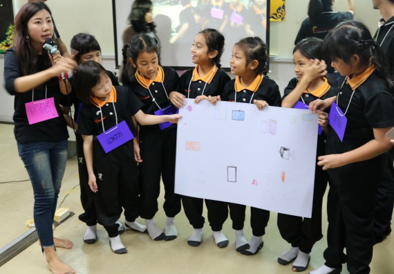 ภาพกิจกรรม คณะวิทยาศาสตร์และเทคโนโลยี จัดกิจกรรมค่ายวิทยาศาสตร์โรงเรียนสาธิตฯ ระดับชั้นประถมศึกษาปีที่ 1-6