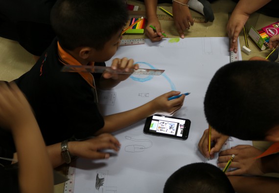 ภาพกิจกรรม คณะวิทยาศาสตร์และเทคโนโลยี จัดกิจกรรมค่ายวิทยาศาสตร์โรงเรียนสาธิตฯ ระดับชั้นประถมศึกษาปีที่ 1-6