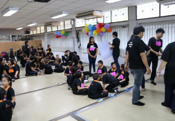 ภาพกิจกรรม คณะวิทยาศาสตร์และเทคโนโลยี จัดกิจกรรมค่ายวิทยาศาสตร์โรงเรียนสาธิตฯ ระดับชั้นประถมศึกษาปีที่ 1-6