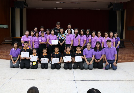 ภาพกิจกรรม คณะวิทยาศาสตร์และเทคโนโลยี จัดกิจกรรมค่ายวิทยาศาสตร์โรงเรียนสาธิตฯ ระดับชั้นประถมศึกษาปีที่ 1-6