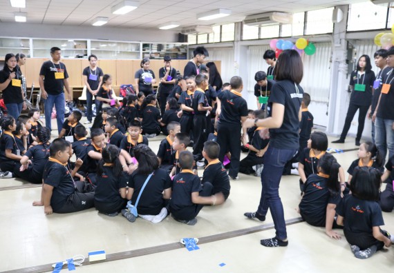 ภาพกิจกรรม คณะวิทยาศาสตร์และเทคโนโลยี จัดกิจกรรมค่ายวิทยาศาสตร์โรงเรียนสาธิตฯ ระดับชั้นประถมศึกษาปีที่ 1-6