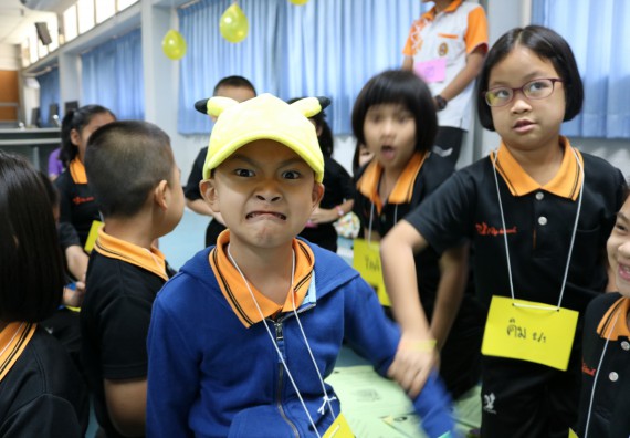 ภาพกิจกรรม คณะวิทยาศาสตร์และเทคโนโลยี จัดกิจกรรมค่ายวิทยาศาสตร์โรงเรียนสาธิตฯ ระดับชั้นประถมศึกษาปีที่ 1-6