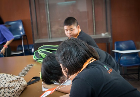 ภาพกิจกรรม คณะวิทยาศาสตร์และเทคโนโลยี จัดกิจกรรมค่ายวิทยาศาสตร์โรงเรียนสาธิตฯ ระดับชั้นประถมศึกษาปีที่ 1-6