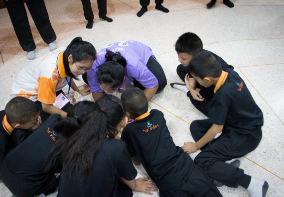 ภาพกิจกรรม คณะวิทยาศาสตร์และเทคโนโลยี จัดกิจกรรมค่ายวิทยาศาสตร์โรงเรียนสาธิตฯ ระดับชั้นประถมศึกษาปีที่ 1-6