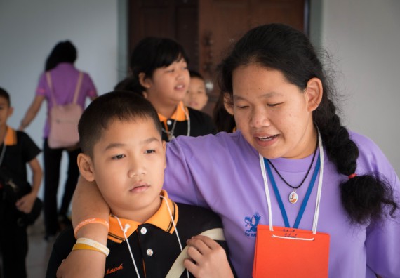 ภาพกิจกรรม คณะวิทยาศาสตร์และเทคโนโลยี จัดกิจกรรมค่ายวิทยาศาสตร์โรงเรียนสาธิตฯ ระดับชั้นประถมศึกษาปีที่ 1-6