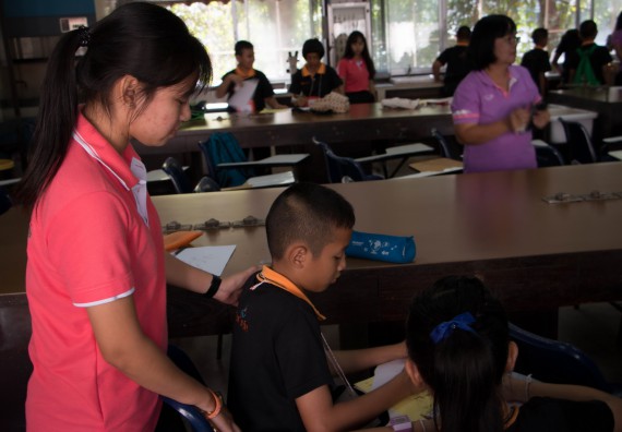 ภาพกิจกรรม คณะวิทยาศาสตร์และเทคโนโลยี จัดกิจกรรมค่ายวิทยาศาสตร์โรงเรียนสาธิตฯ ระดับชั้นประถมศึกษาปีที่ 1-6