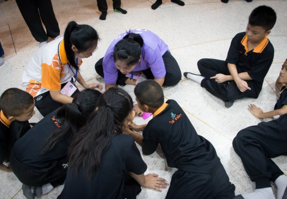 ภาพกิจกรรม คณะวิทยาศาสตร์และเทคโนโลยี จัดกิจกรรมค่ายวิทยาศาสตร์โรงเรียนสาธิตฯ ระดับชั้นประถมศึกษาปีที่ 1-6