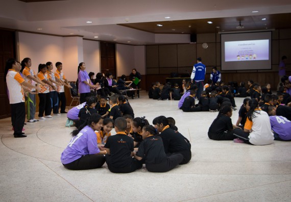 ภาพกิจกรรม คณะวิทยาศาสตร์และเทคโนโลยี จัดกิจกรรมค่ายวิทยาศาสตร์โรงเรียนสาธิตฯ ระดับชั้นประถมศึกษาปีที่ 1-6