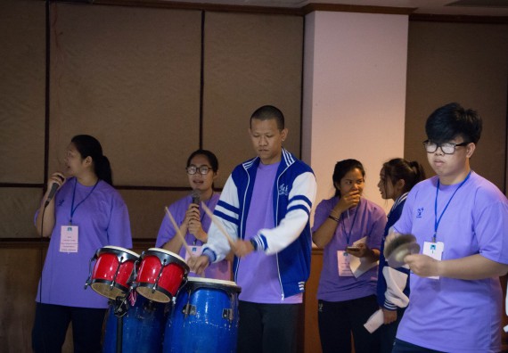 ภาพกิจกรรม คณะวิทยาศาสตร์และเทคโนโลยี จัดกิจกรรมค่ายวิทยาศาสตร์โรงเรียนสาธิตฯ ระดับชั้นประถมศึกษาปีที่ 1-6