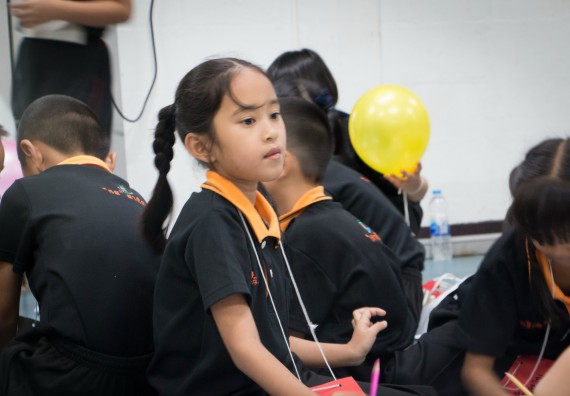 ภาพกิจกรรม คณะวิทยาศาสตร์และเทคโนโลยี จัดกิจกรรมค่ายวิทยาศาสตร์โรงเรียนสาธิตฯ ระดับชั้นประถมศึกษาปีที่ 1-6