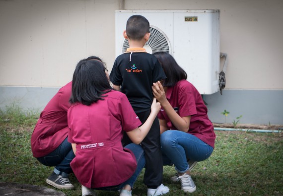 ภาพกิจกรรม คณะวิทยาศาสตร์และเทคโนโลยี จัดกิจกรรมค่ายวิทยาศาสตร์โรงเรียนสาธิตฯ ระดับชั้นประถมศึกษาปีที่ 1-6