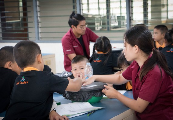 ภาพกิจกรรม คณะวิทยาศาสตร์และเทคโนโลยี จัดกิจกรรมค่ายวิทยาศาสตร์โรงเรียนสาธิตฯ ระดับชั้นประถมศึกษาปีที่ 1-6