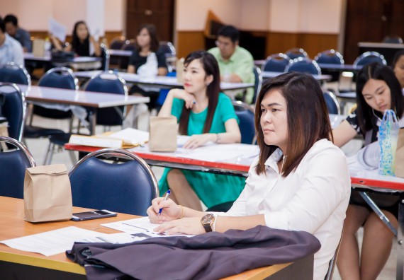 ภาพกิจกรรม คณะวิทยาศาสตร์และเทคโนโลยี จัดการประชุม เรื่อง การกรอกแบบรายงานการประเมินประสิทธิภาพและประสิทธิผลการปฏิบัติราชการ