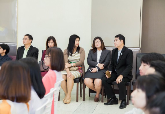 ภาพกิจกรรม นักศึกษาคณะวิทยาศาสตร์และเทคโนโลยี เข้าร่วมพิธีมอบทุนการศึกษา จากมูลนิธิเพื่อเกื้อกูลการศึกษาในประเทศไทย (The SET Foundation)