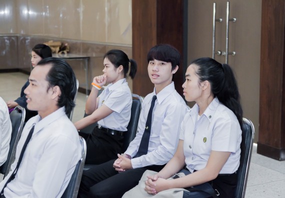 ภาพกิจกรรม นักศึกษาคณะวิทยาศาสตร์และเทคโนโลยี เข้าร่วมพิธีมอบทุนการศึกษา จากมูลนิธิเพื่อเกื้อกูลการศึกษาในประเทศไทย (The SET Foundation)