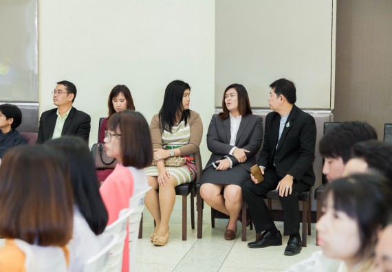 ภาพกิจกรรม นักศึกษาคณะวิทยาศาสตร์และเทคโนโลยี เข้าร่วมพิธีมอบทุนการศึกษา จากมูลนิธิเพื่อเกื้อกูลการศึกษาในประเทศไทย (The SET Foundation)