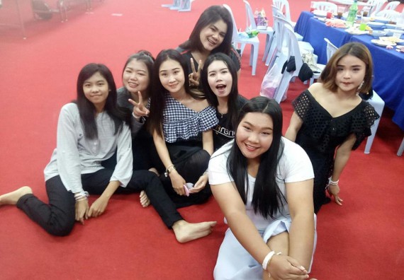 ภาพกิจกรรม โปรแกรมวิชาเคมี จัดกิจกรรมอำลารุ่นพี่ (Bye Nior)