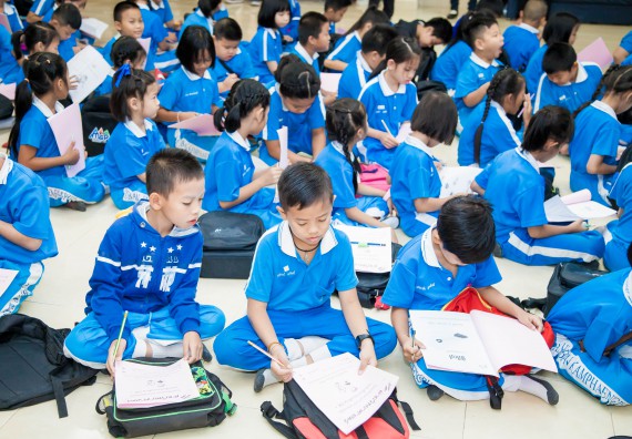 ภาพกิจกรรม คณะวิทยาศาสตร์และเทคโนโลยี จัดกิจกรรมค่ายวิทยาศาสตร์โรงเรียนอนุบาลกำแพงเพชร