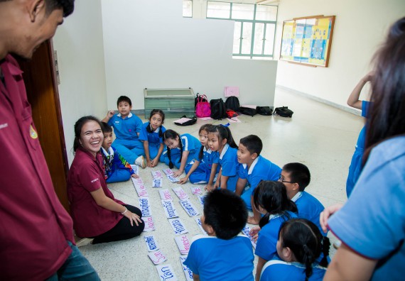 ภาพกิจกรรม คณะวิทยาศาสตร์และเทคโนโลยี จัดกิจกรรมค่ายวิทยาศาสตร์โรงเรียนอนุบาลกำแพงเพชร