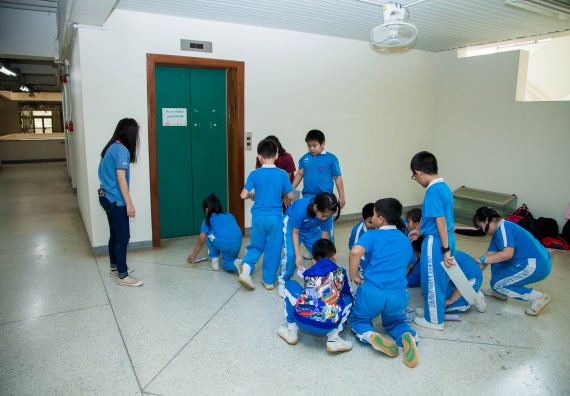 ภาพกิจกรรม คณะวิทยาศาสตร์และเทคโนโลยี จัดกิจกรรมค่ายวิทยาศาสตร์โรงเรียนอนุบาลกำแพงเพชร