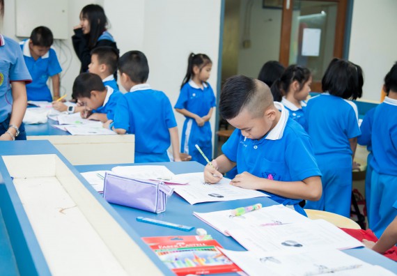 ภาพกิจกรรม คณะวิทยาศาสตร์และเทคโนโลยี จัดกิจกรรมค่ายวิทยาศาสตร์โรงเรียนอนุบาลกำแพงเพชร